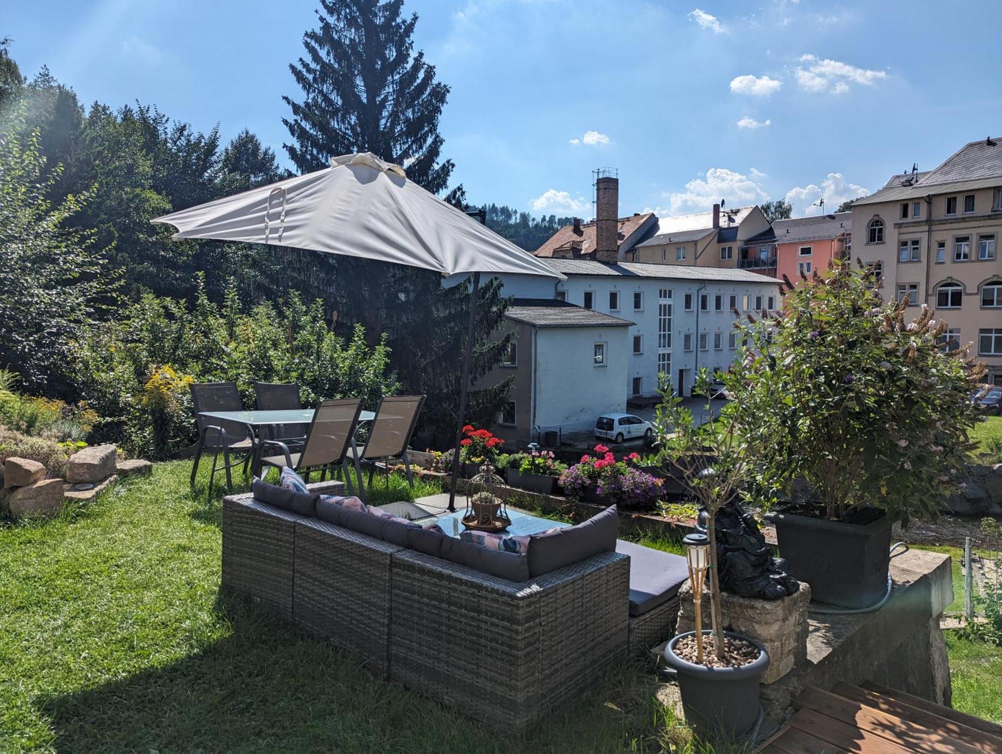F1 - Urlaubsmagie - Helle Wohnung Mit Sauna & Pool & Whirlpool Sebnitz Exteriér fotografie